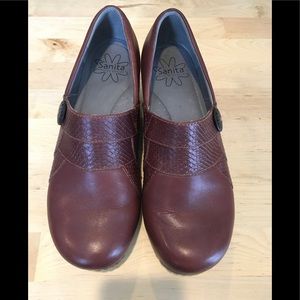 Sanita danish clogs.